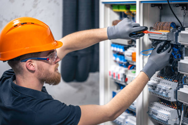 Best Local Electrician Companies  in Menomonie, WI